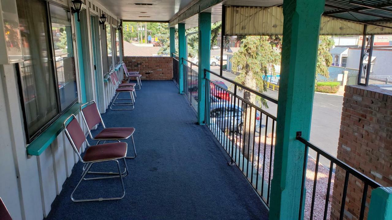 Motel Circle S Colorado Springs Exterior foto